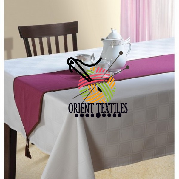 DXB Table Runner 207a